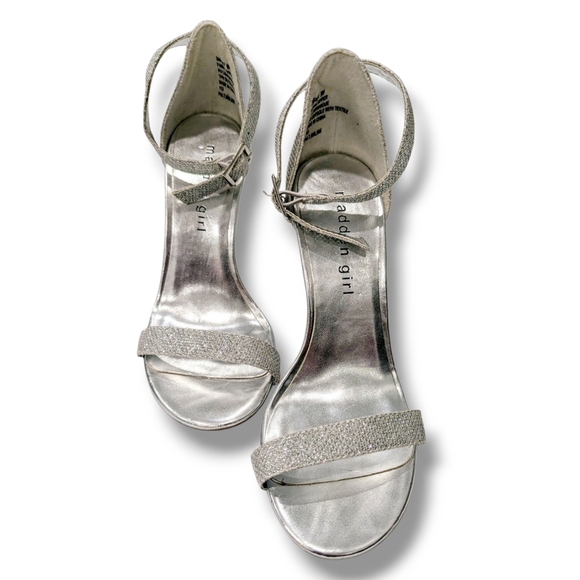 EUC Madden Girl Daphne Sparkly Silver High Heel Sandals W/ Ankle Strap Sz. 6 - Picture 3 of 13